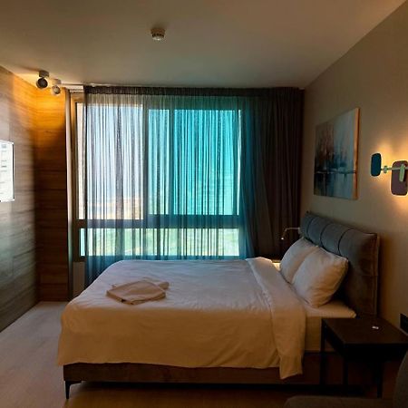 Sea Breeze Apartments Нетания Экстерьер фото