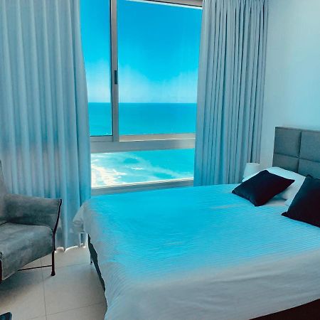 Sea Breeze Apartments Нетания Экстерьер фото