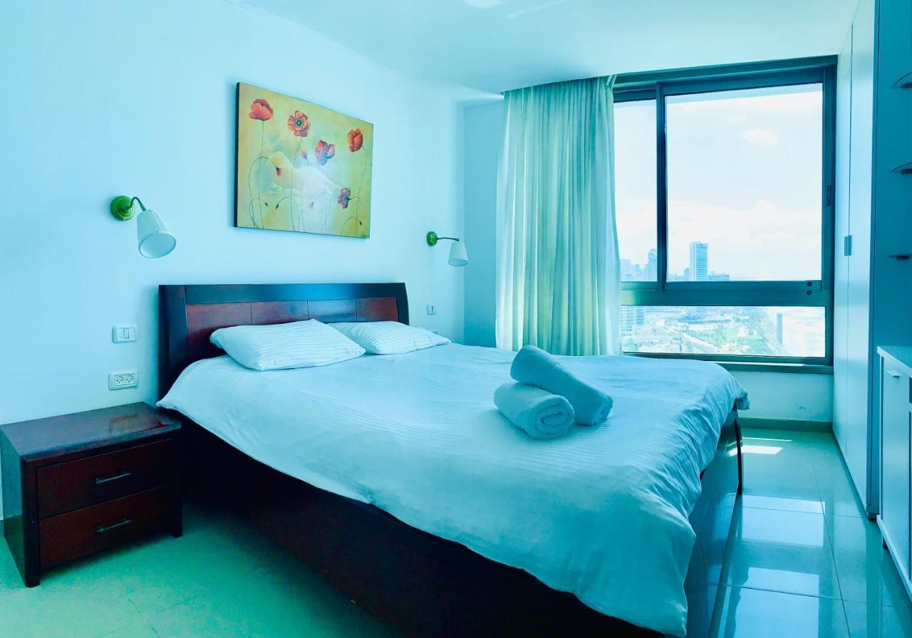 Sea Breeze Apartments Нетания Экстерьер фото