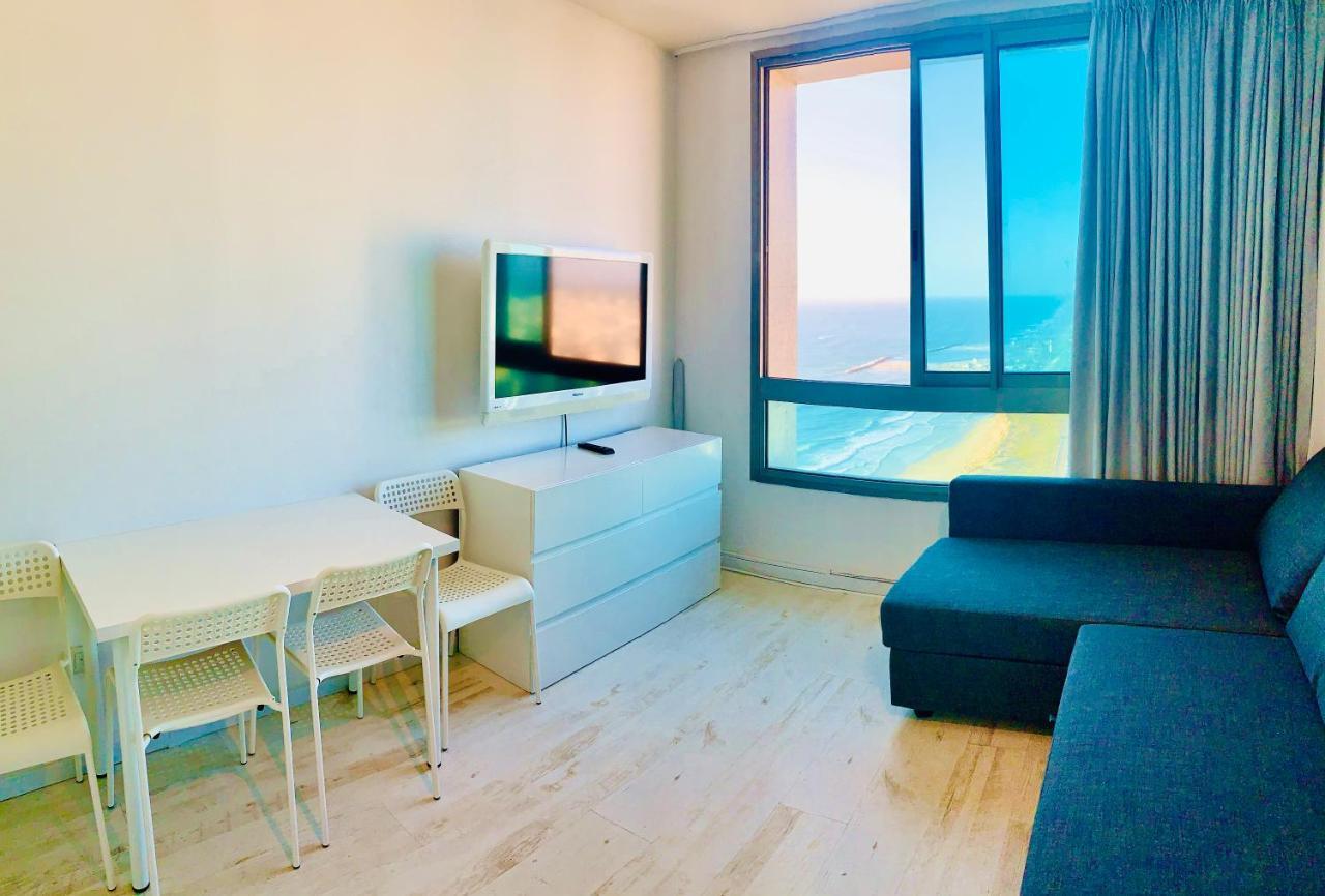 Sea Breeze Apartments Нетания Экстерьер фото