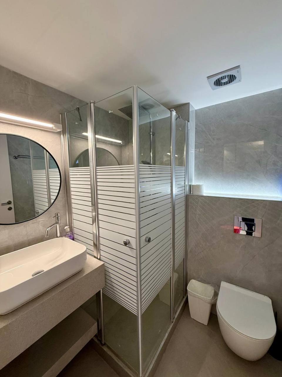 Sea Breeze Apartments Нетания Экстерьер фото
