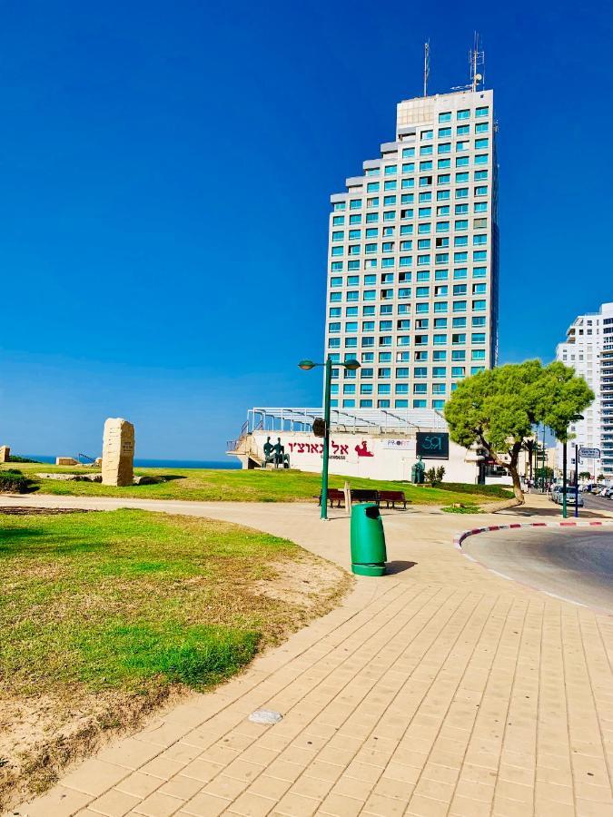 Sea Breeze Apartments Нетания Экстерьер фото