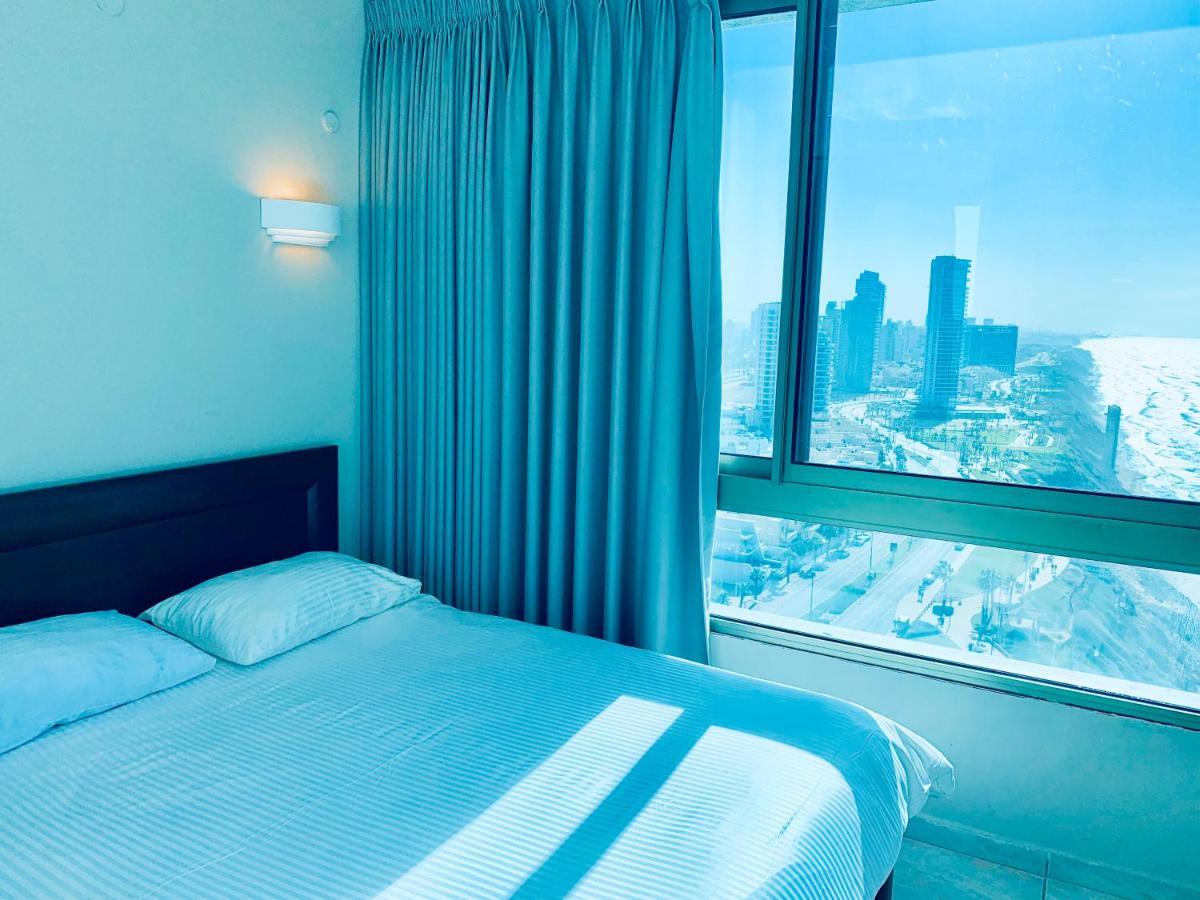 Sea Breeze Apartments Нетания Экстерьер фото